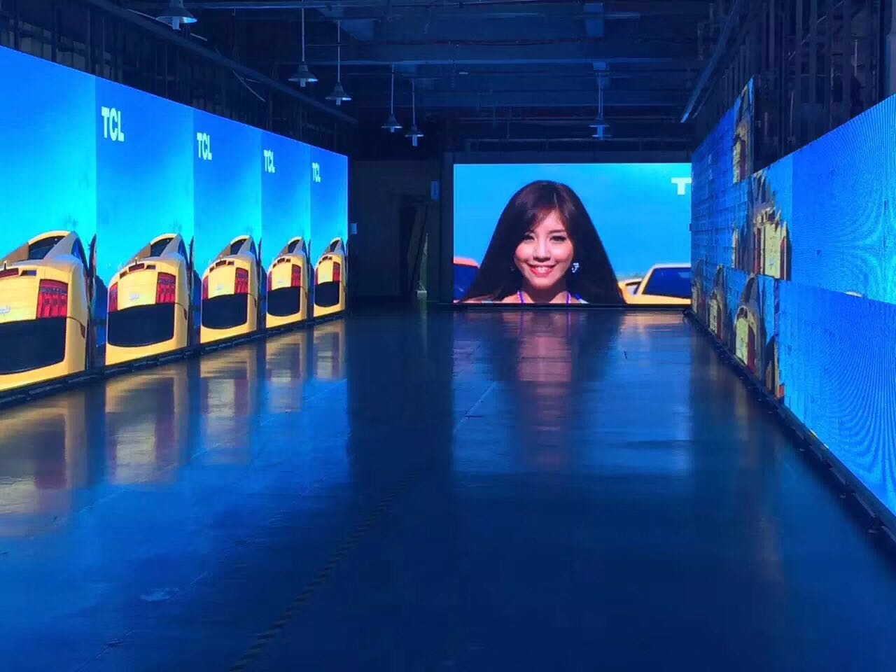 LED广告机